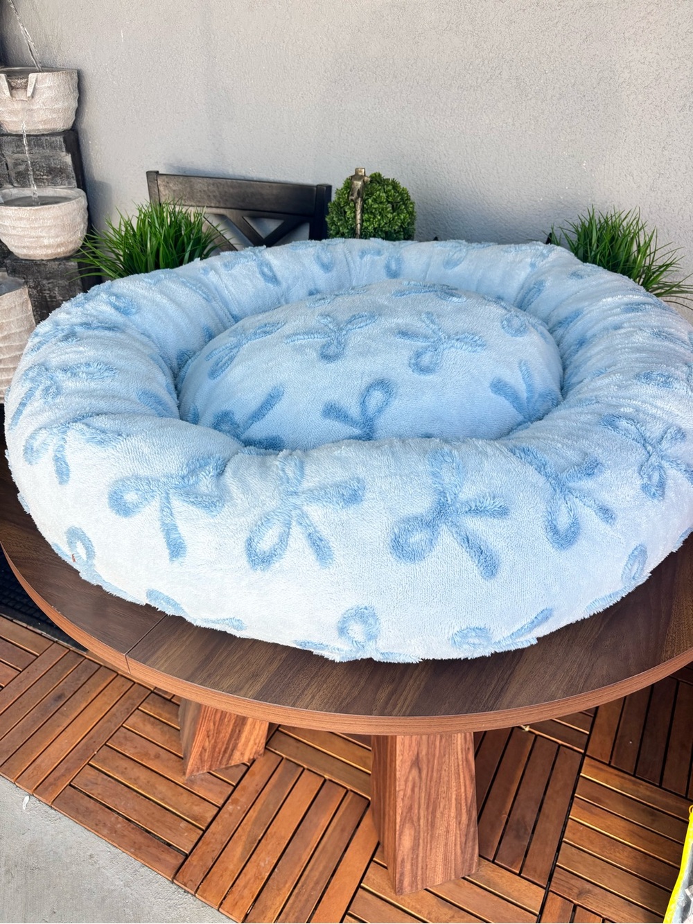 BEDSURE LARGE SIZE BLUE BOWS PET BED 🩵🐾